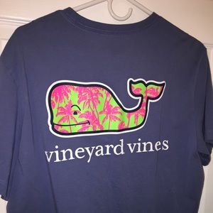 Navy blue vineyard vines short sleeve tee shirt